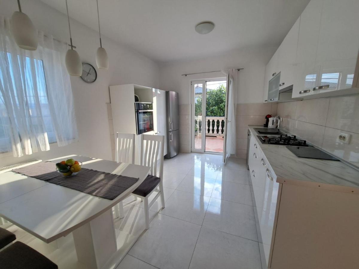 Apartment Nina Novi Vinodolski Εξωτερικό φωτογραφία
