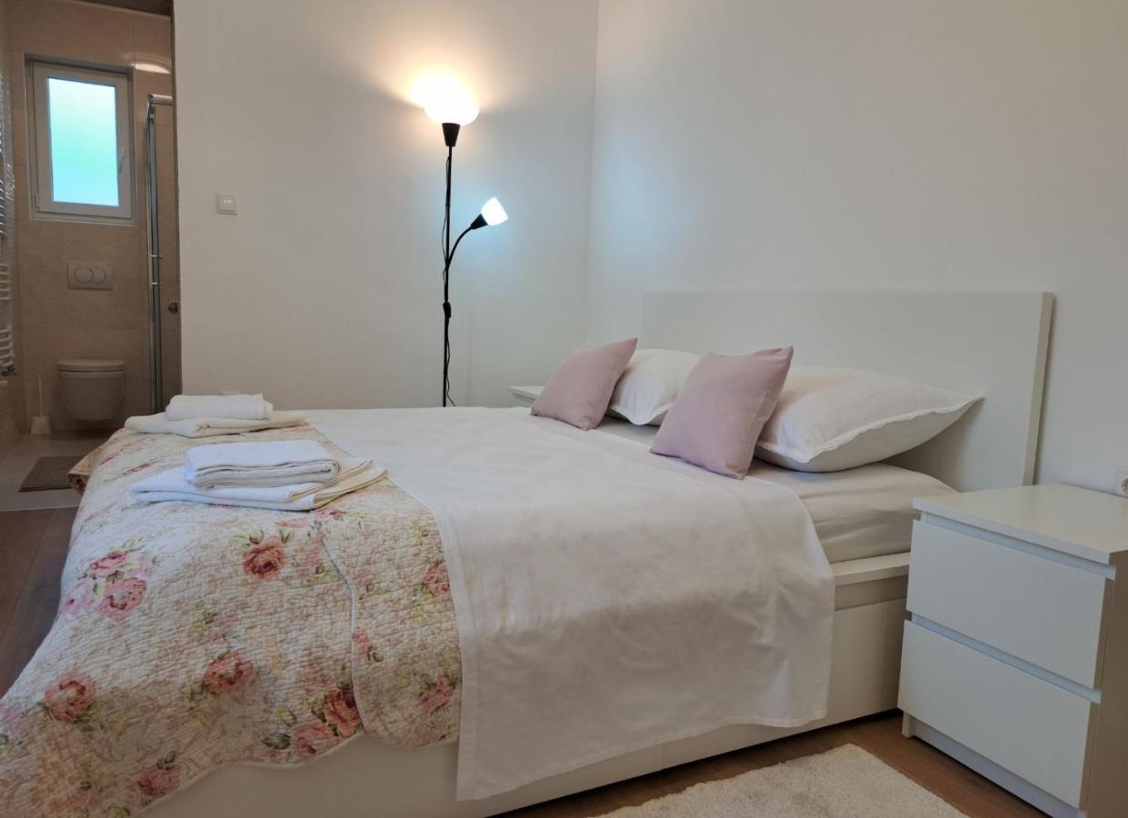 Apartment Nina Novi Vinodolski Εξωτερικό φωτογραφία
