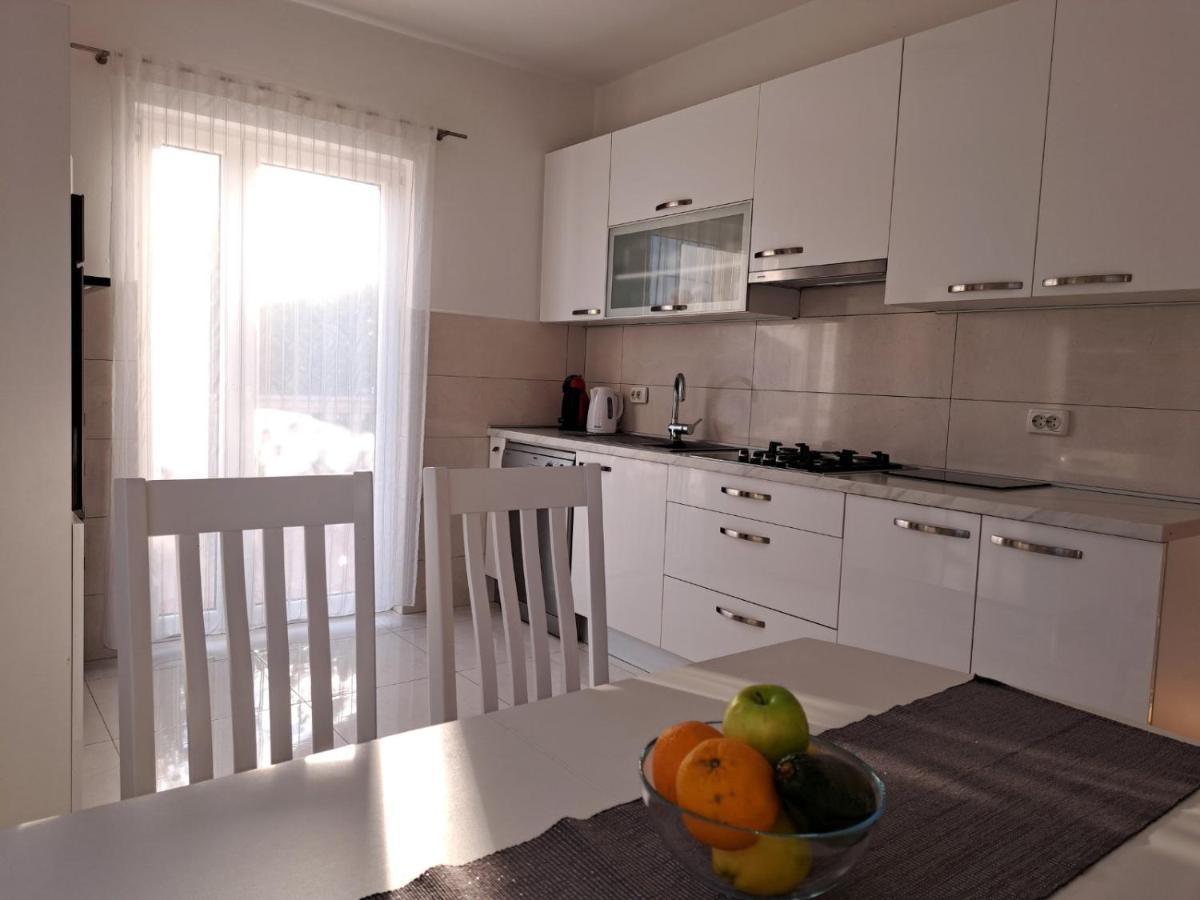 Apartment Nina Novi Vinodolski Εξωτερικό φωτογραφία