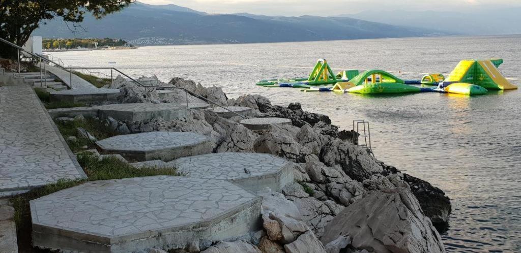 Apartment Nina Novi Vinodolski Εξωτερικό φωτογραφία